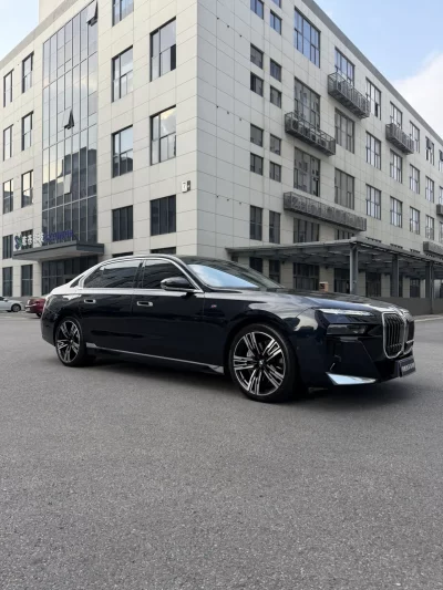 BMW 7 Series