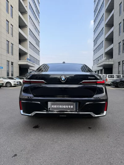 BMW 7 Series
