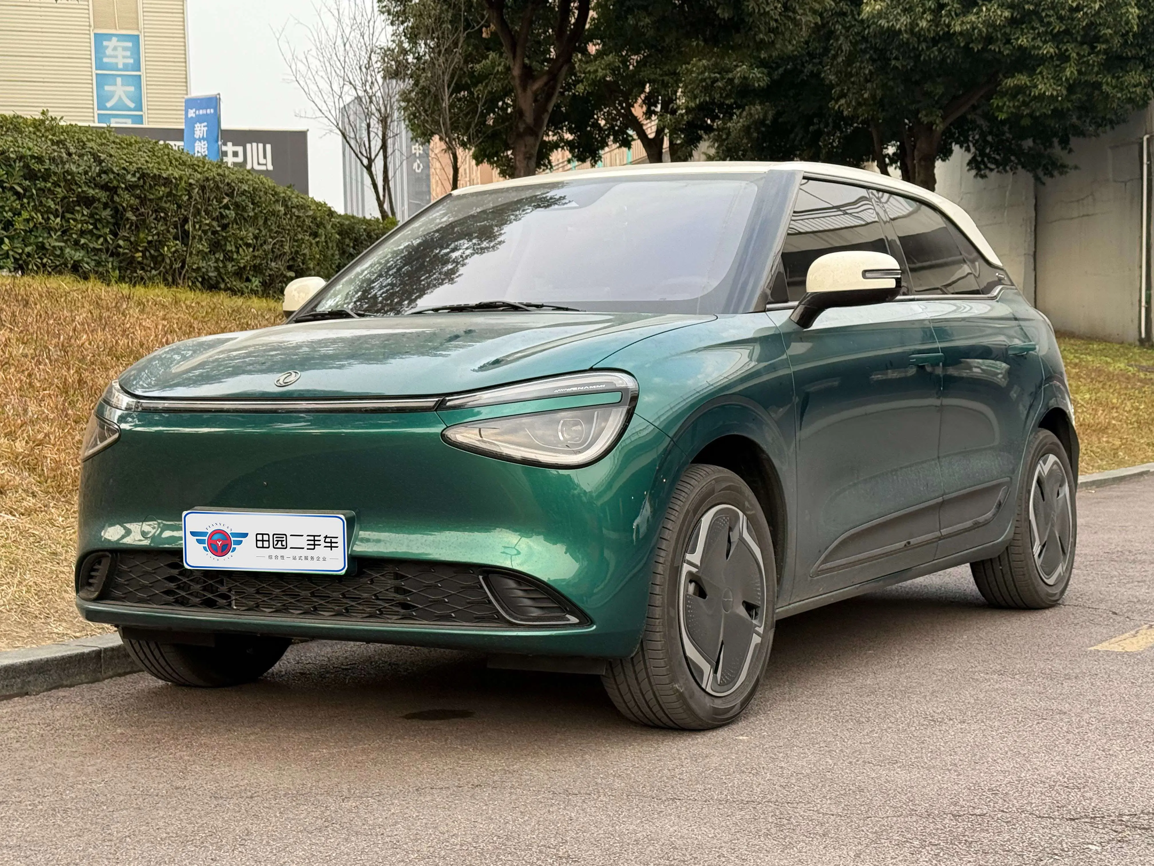 Dongfeng Nano 01  из Китая