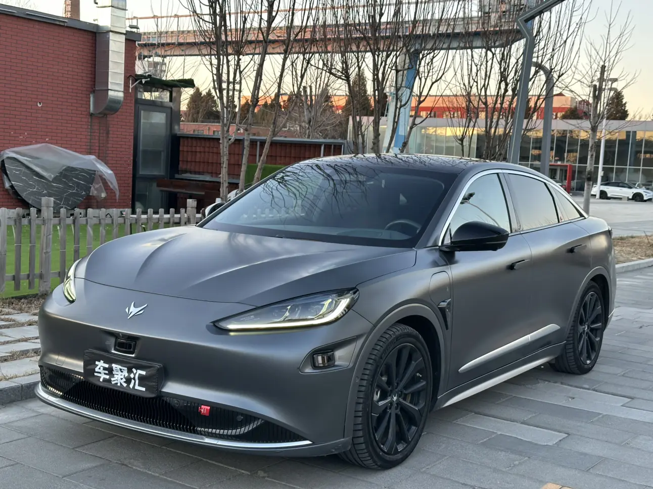 ARCFOX Extreme Fox Polar Fox Alpha S  из Китая