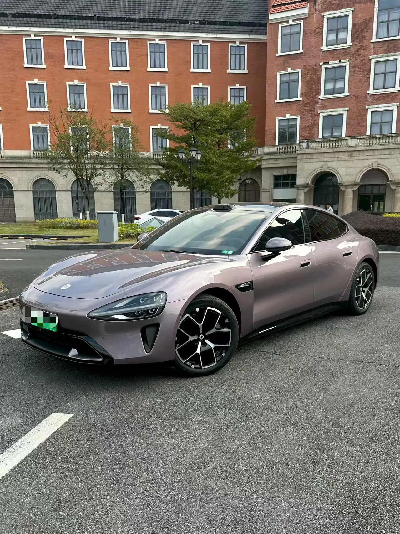 Xiaomi car Xiaomi SU7  из Китая