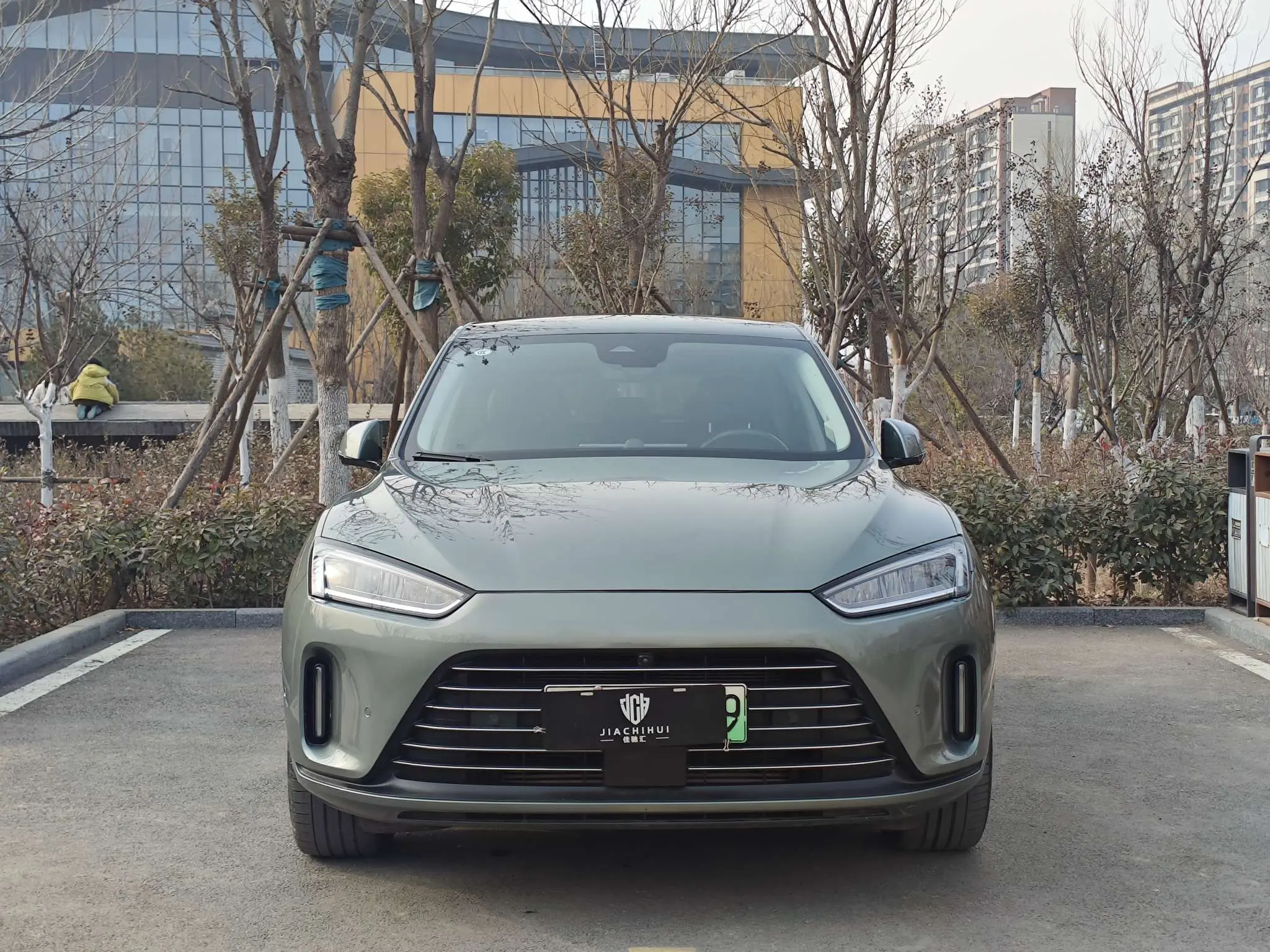 AITO M5 (Wenjie M5)  из Китая