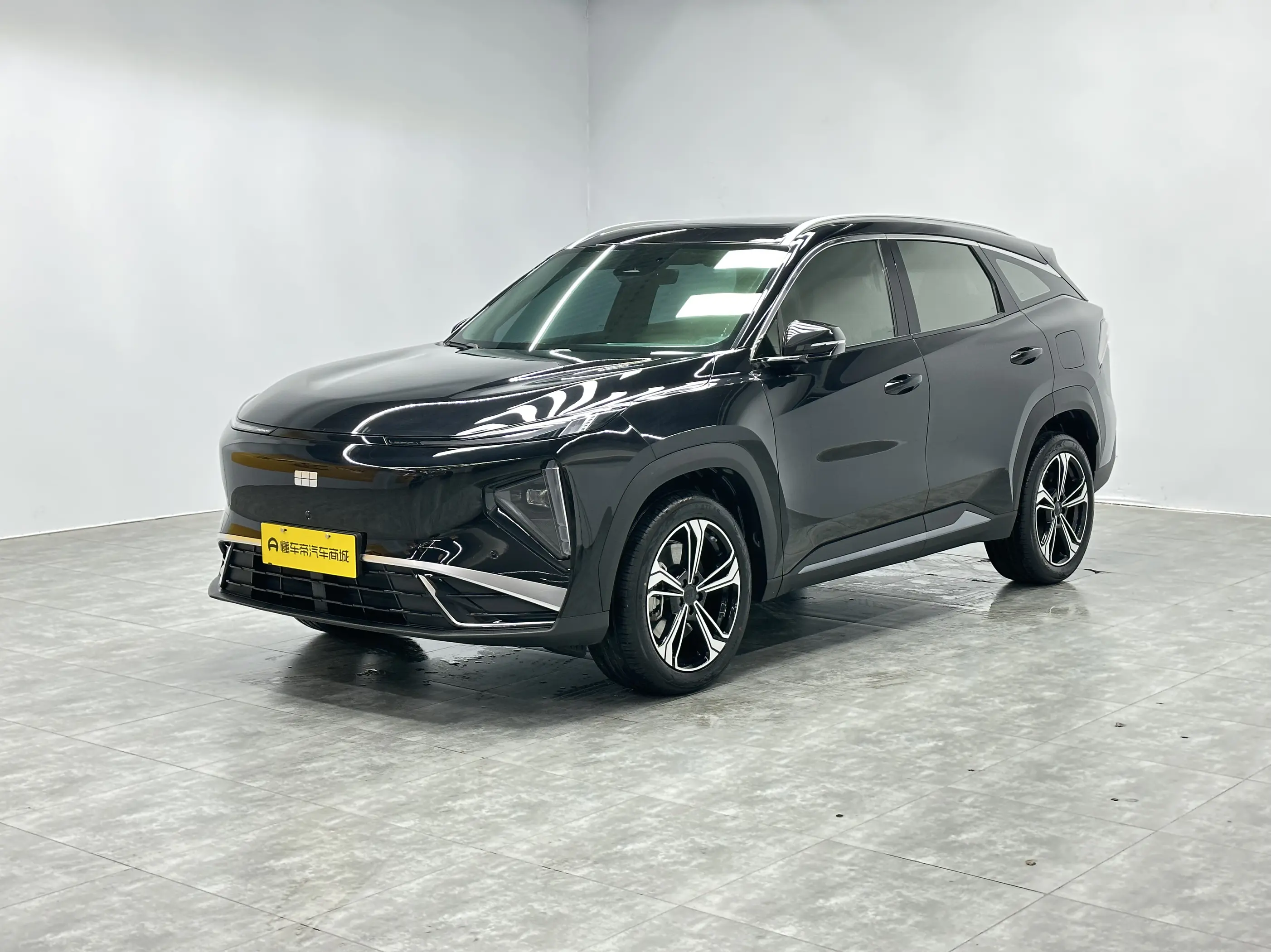 Geely Galaxy L7  из Китая