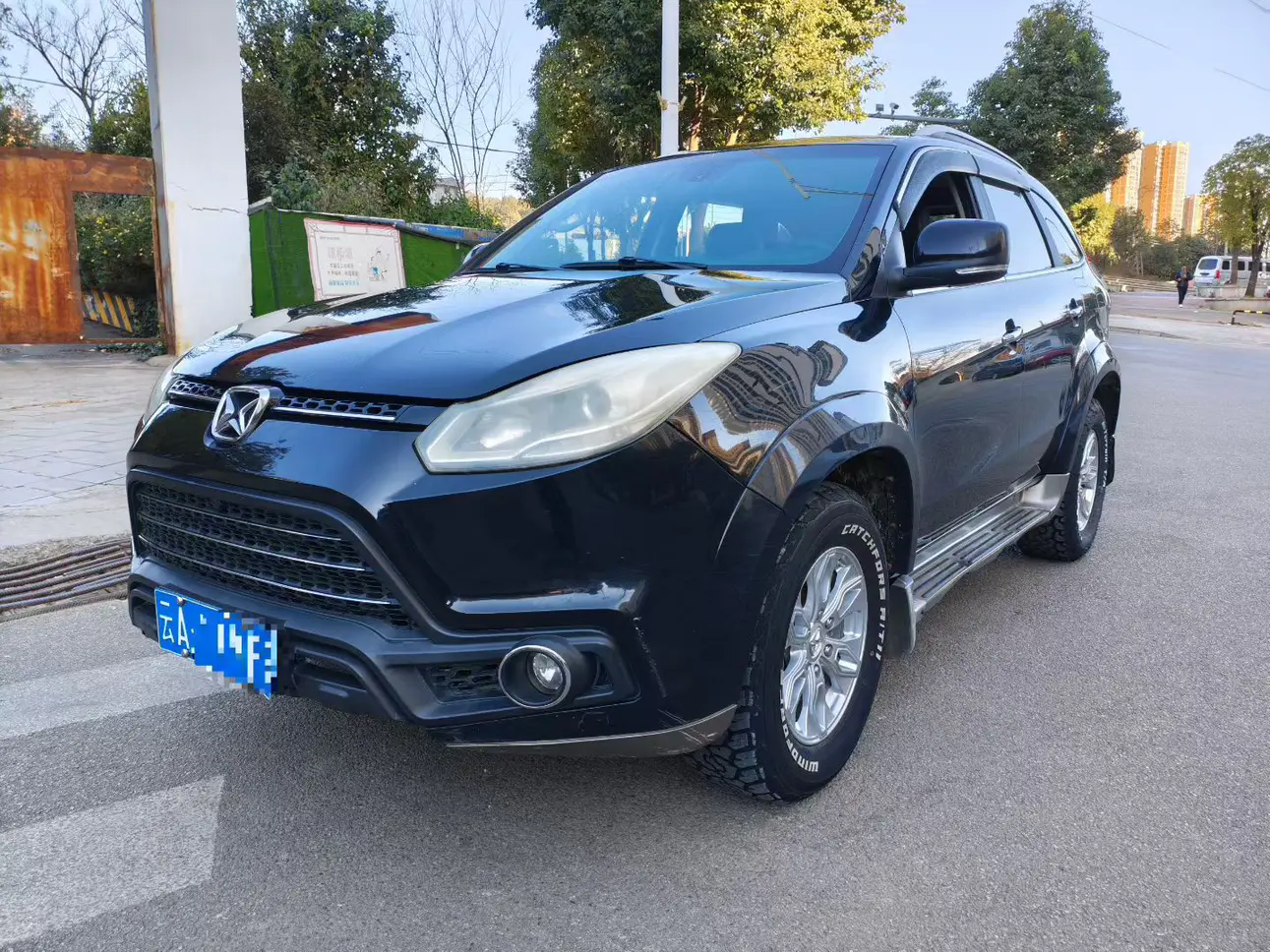 Yu Sheng Yusheng S350  из Китая