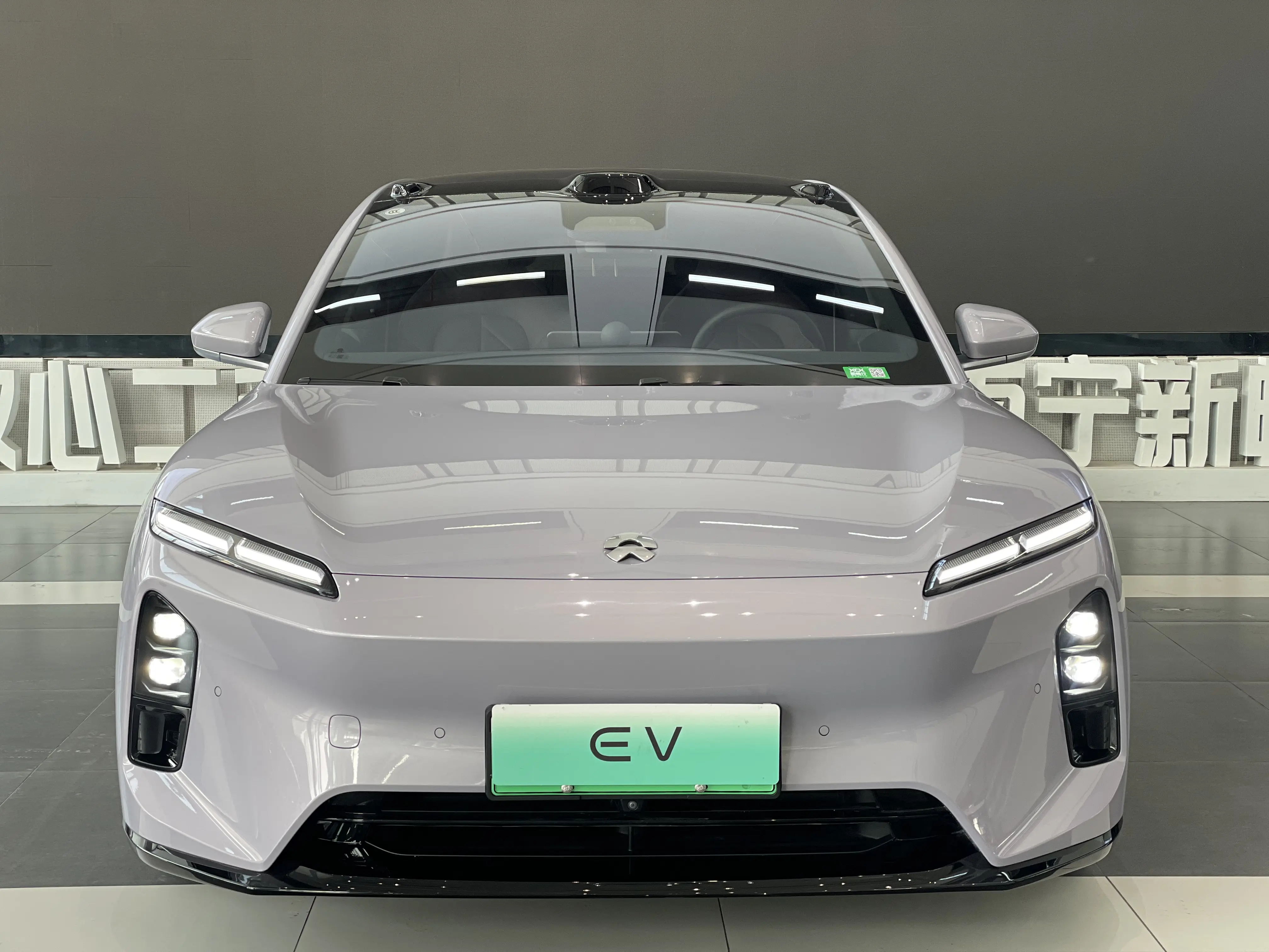 NIO ET5T  из Китая