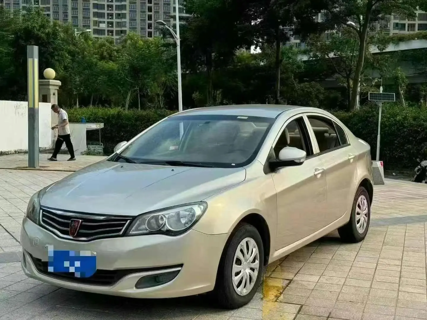 Roewe 350  из Китая