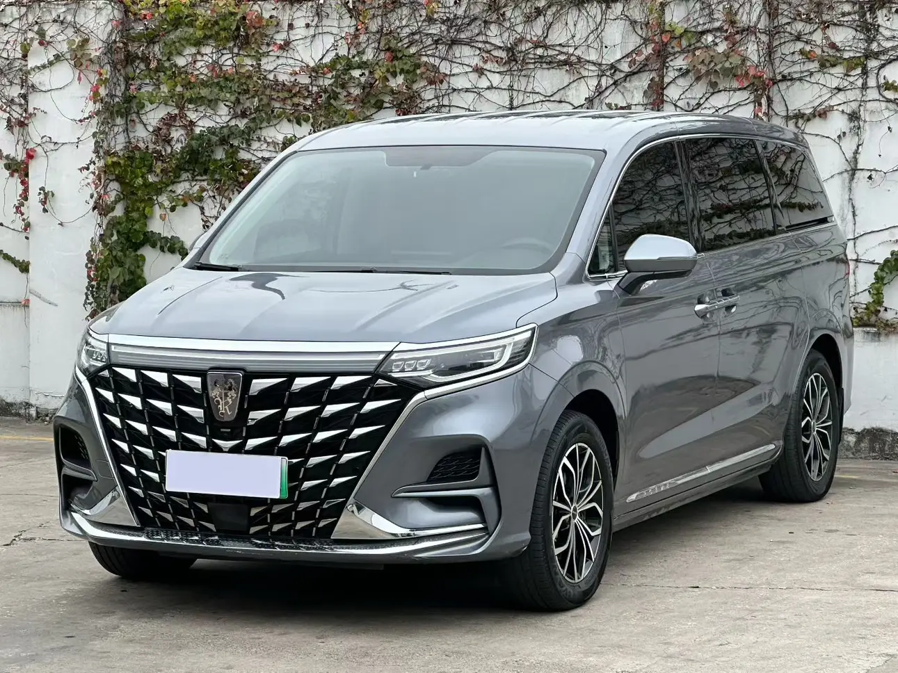 Roewe iMAX8 EV  из Китая