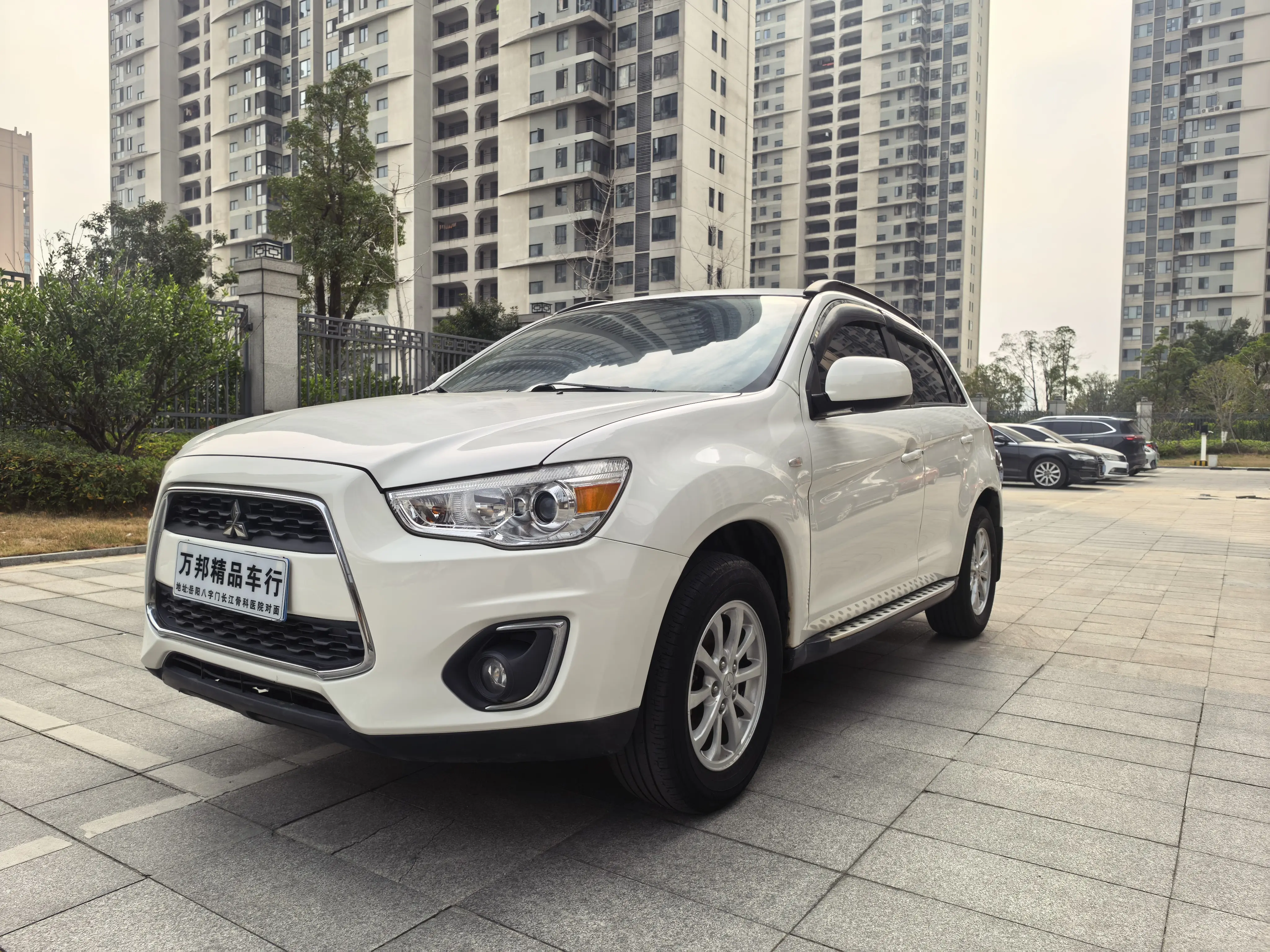 Mitsubishi Jinxuan ASX  из Китая