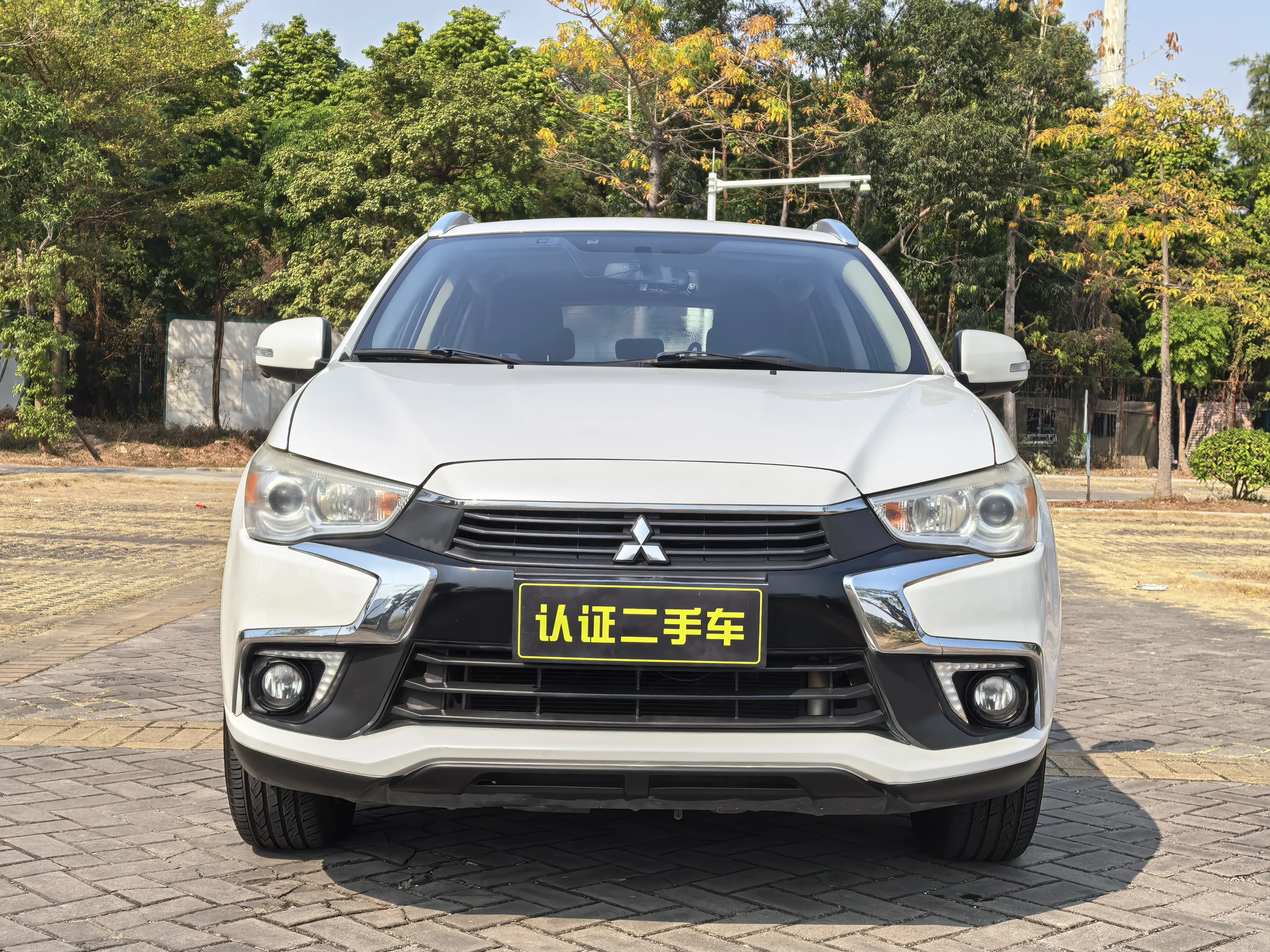 Mitsubishi Jinxuan ASX  из Китая