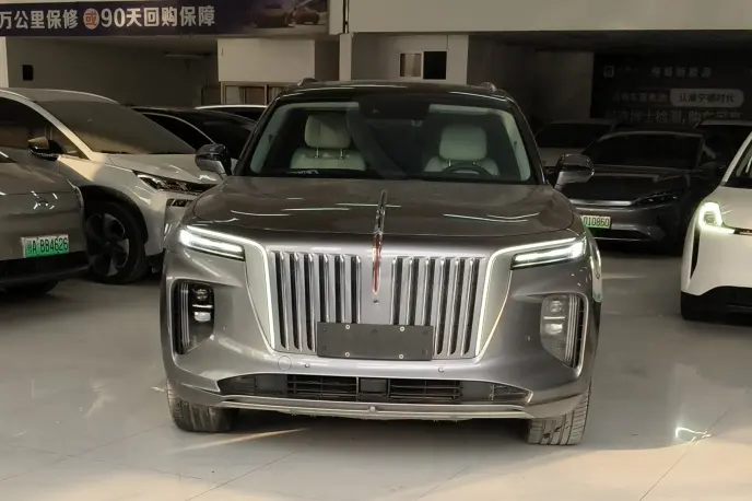 Hongqi E-HS9  из Китая