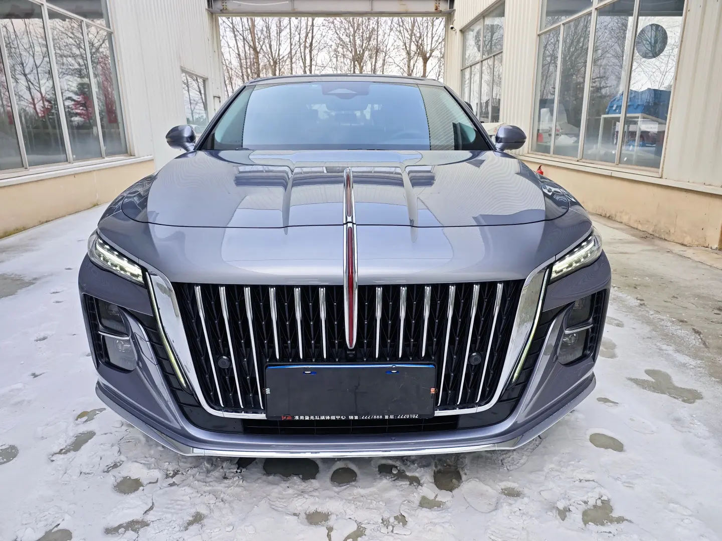 Hongqi H5  из Китая