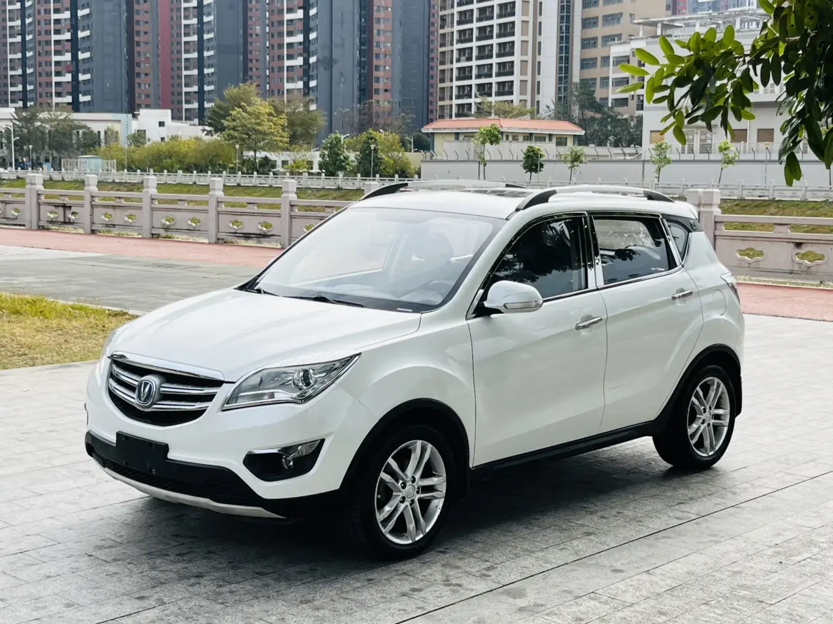 Changan CS35  из Китая