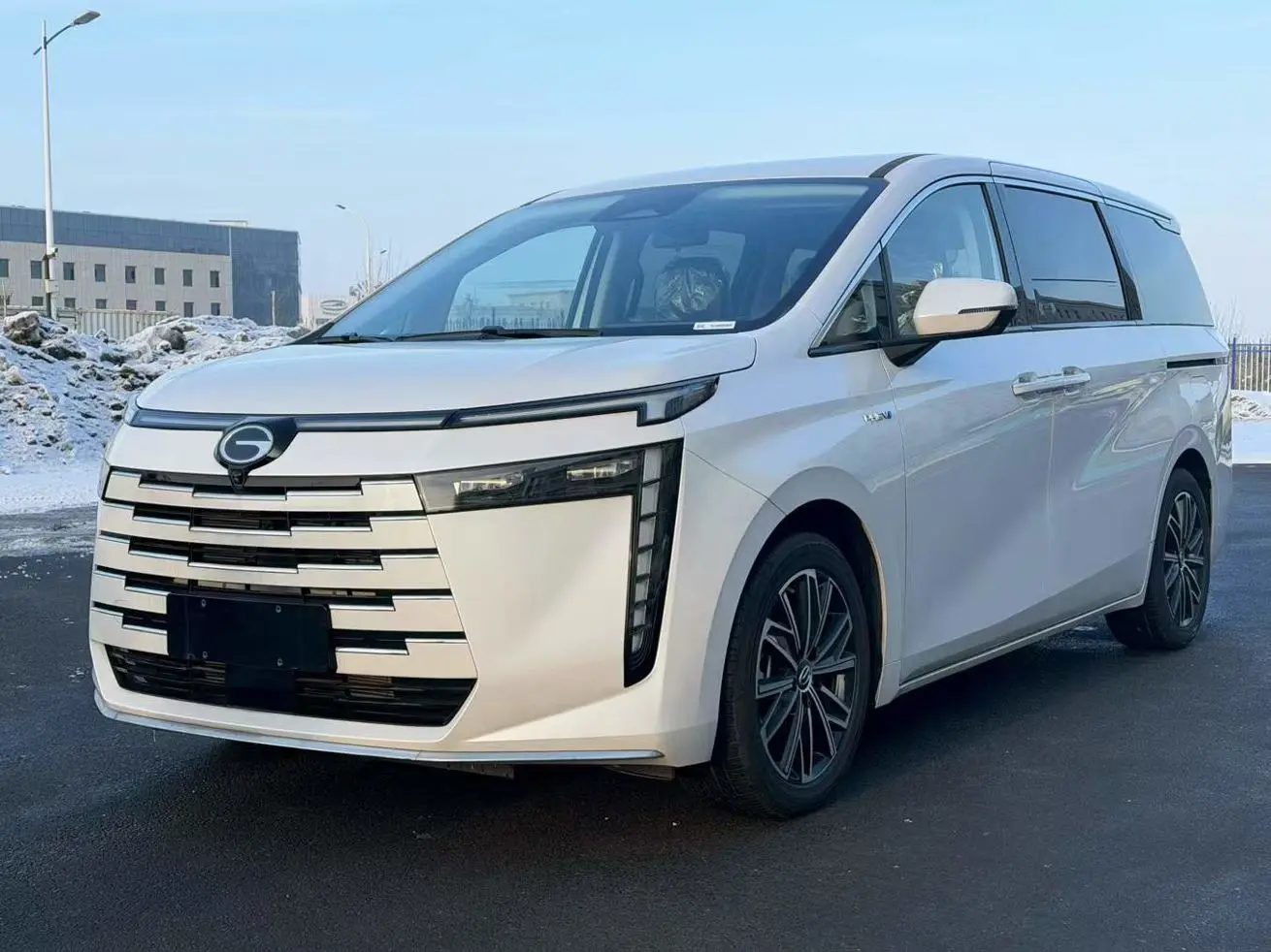 GAC Trumpchi E8 PHEV  из Китая