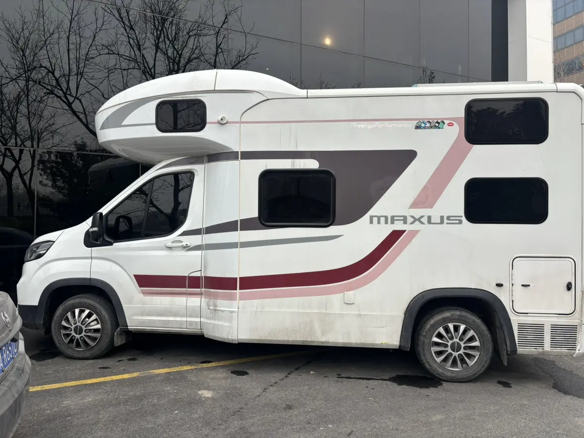 Datong Maxus V90 RV  из Китая