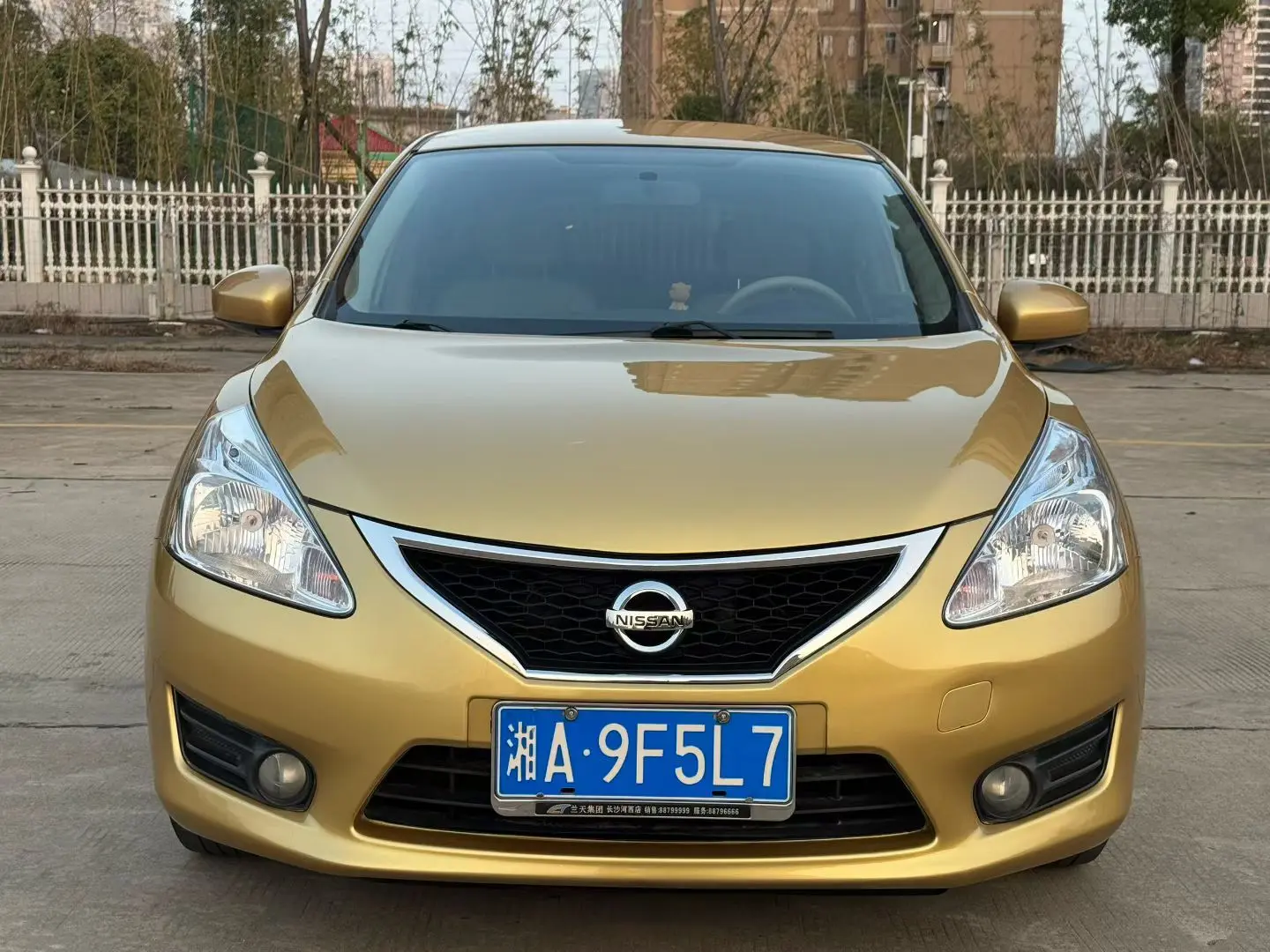Nissan Tiida  из Китая