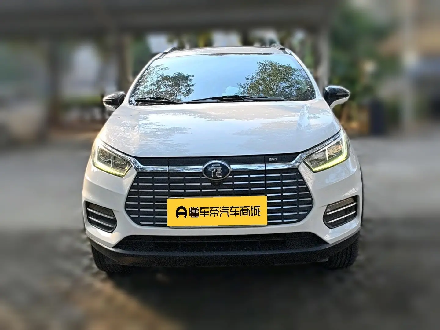 BYD Yuan EV  из Китая