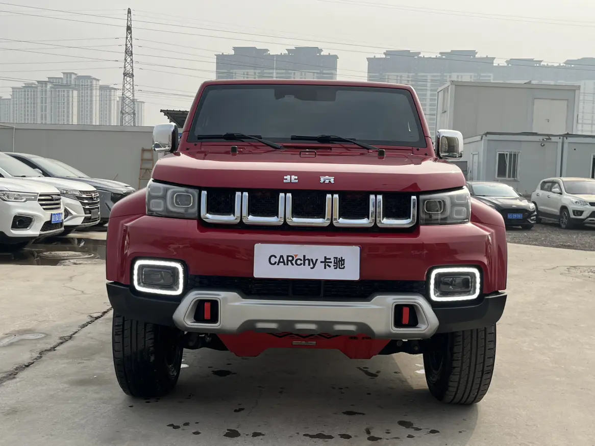 BAIC Beijing Off-road BJ40  из Китая