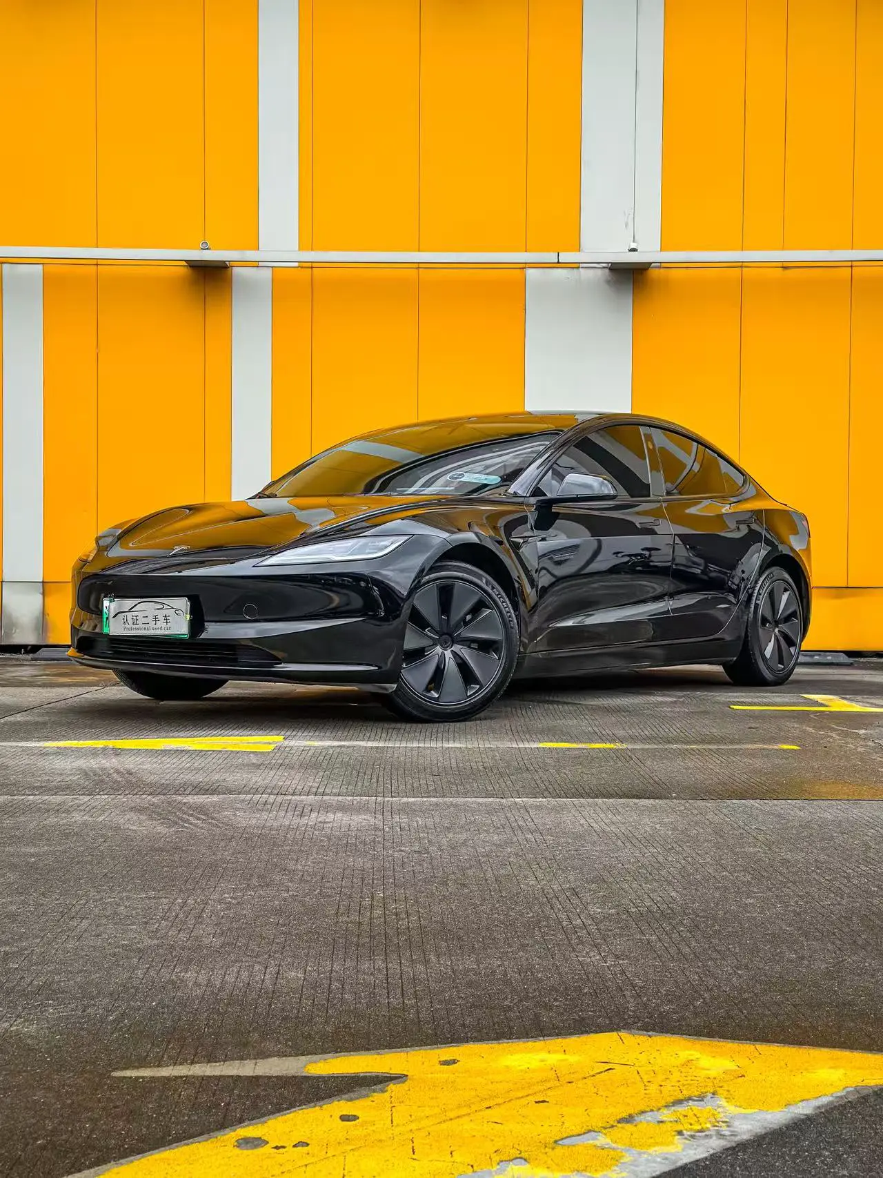 Tesla Model 3  из Китая