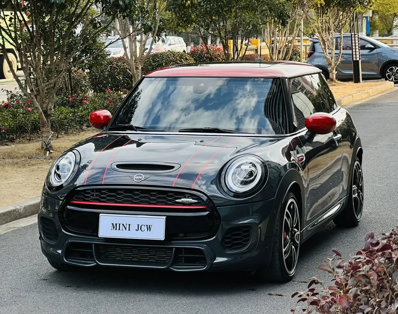 MINI JCW  из Китая