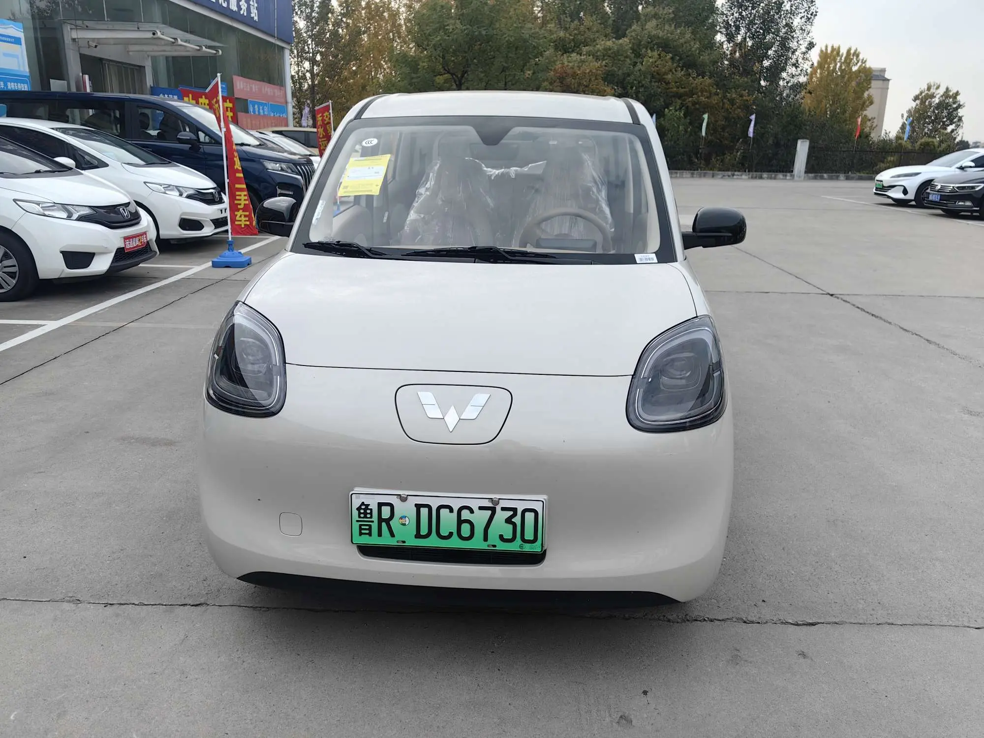 Wuling Hongguang MINIEV  из Китая