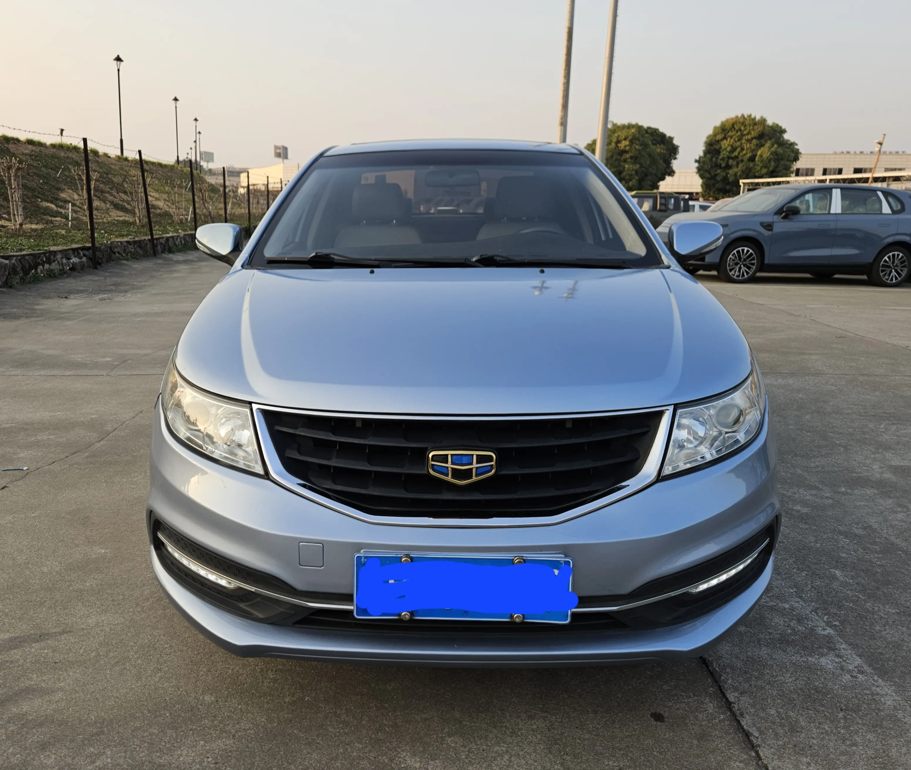 Geely Vision  из Китая