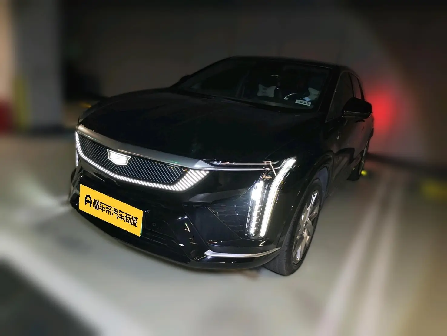 Cadillac IQ Aoge  из Китая