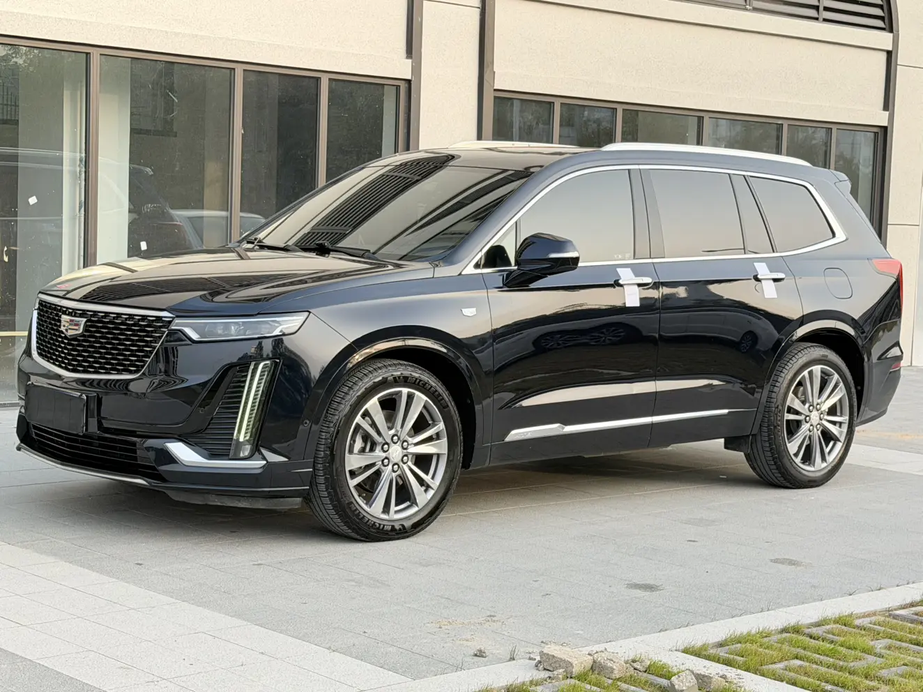 Cadillac XT6  из Китая