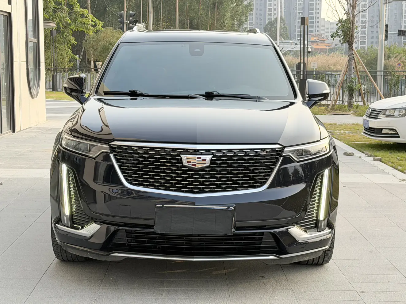 Cadillac XT6  из Китая