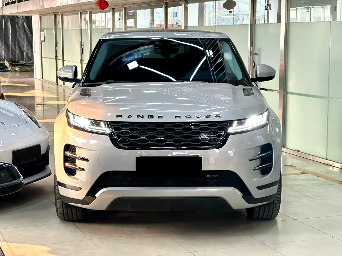 Land Rover Range Rover Evoque PHEV  из Китая
