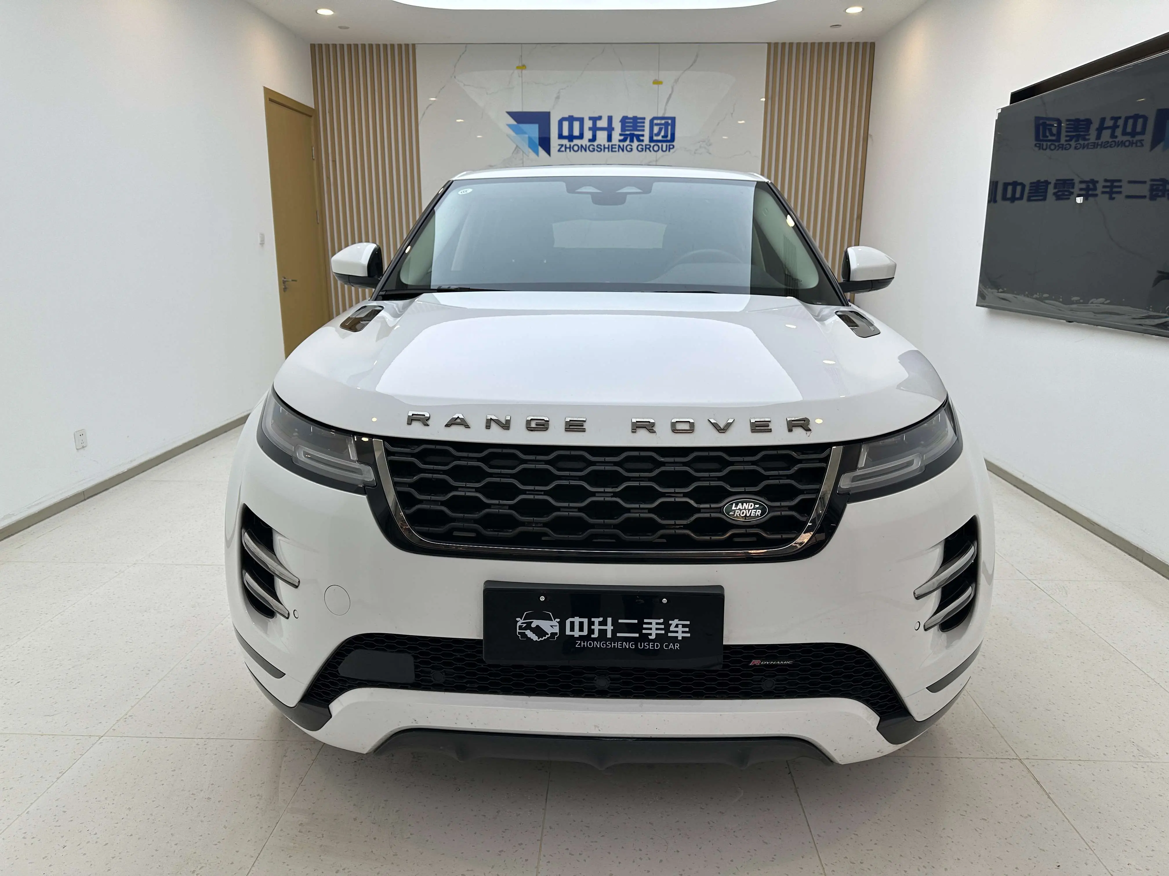 Land Rover Range Rover Evoque  из Китая