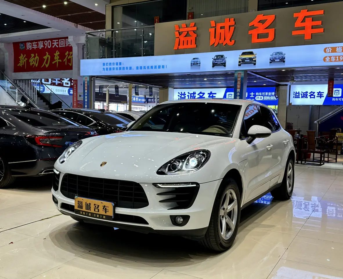 Porsche Macan  из Китая