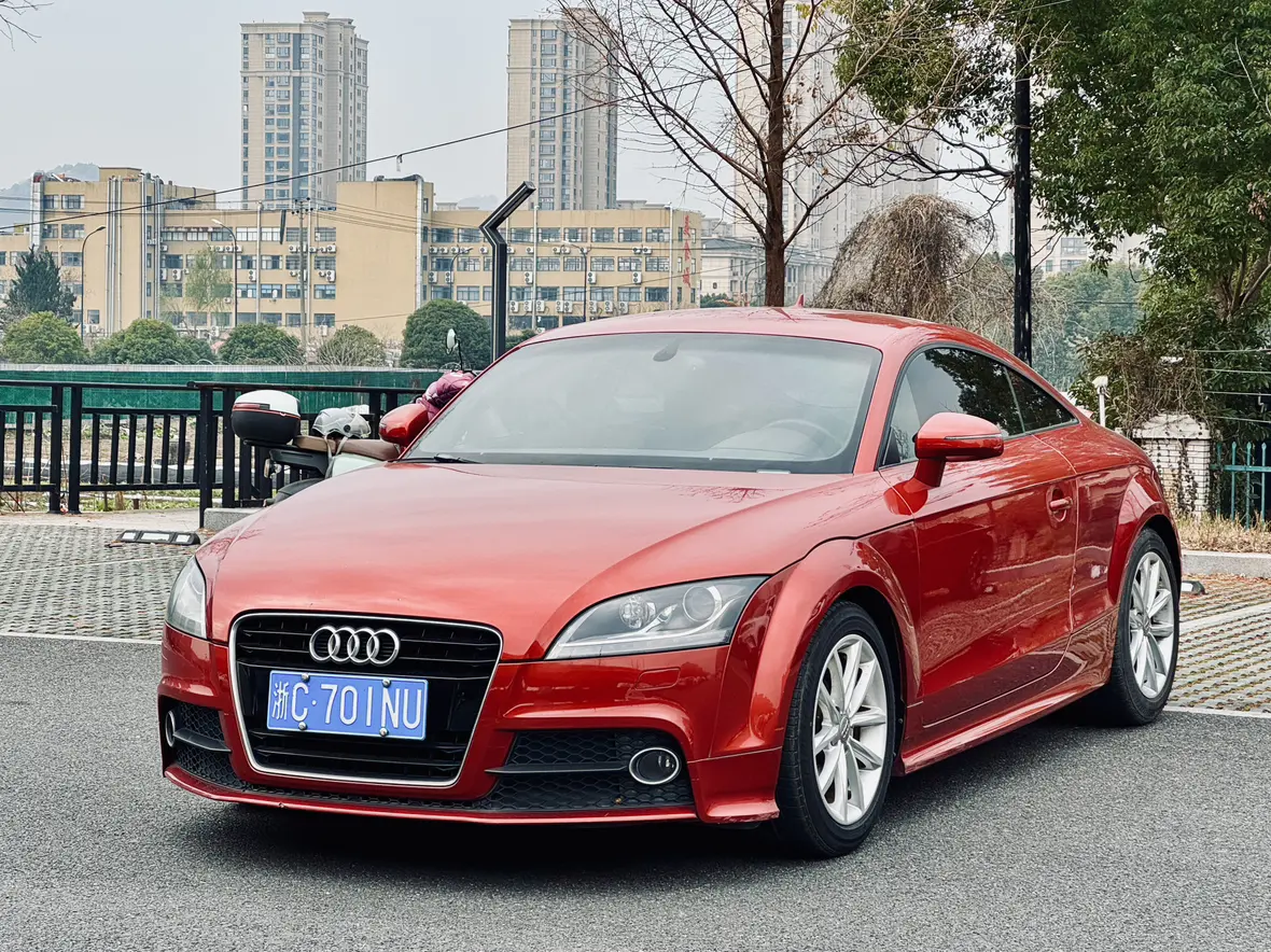 Audi TT  из Китая