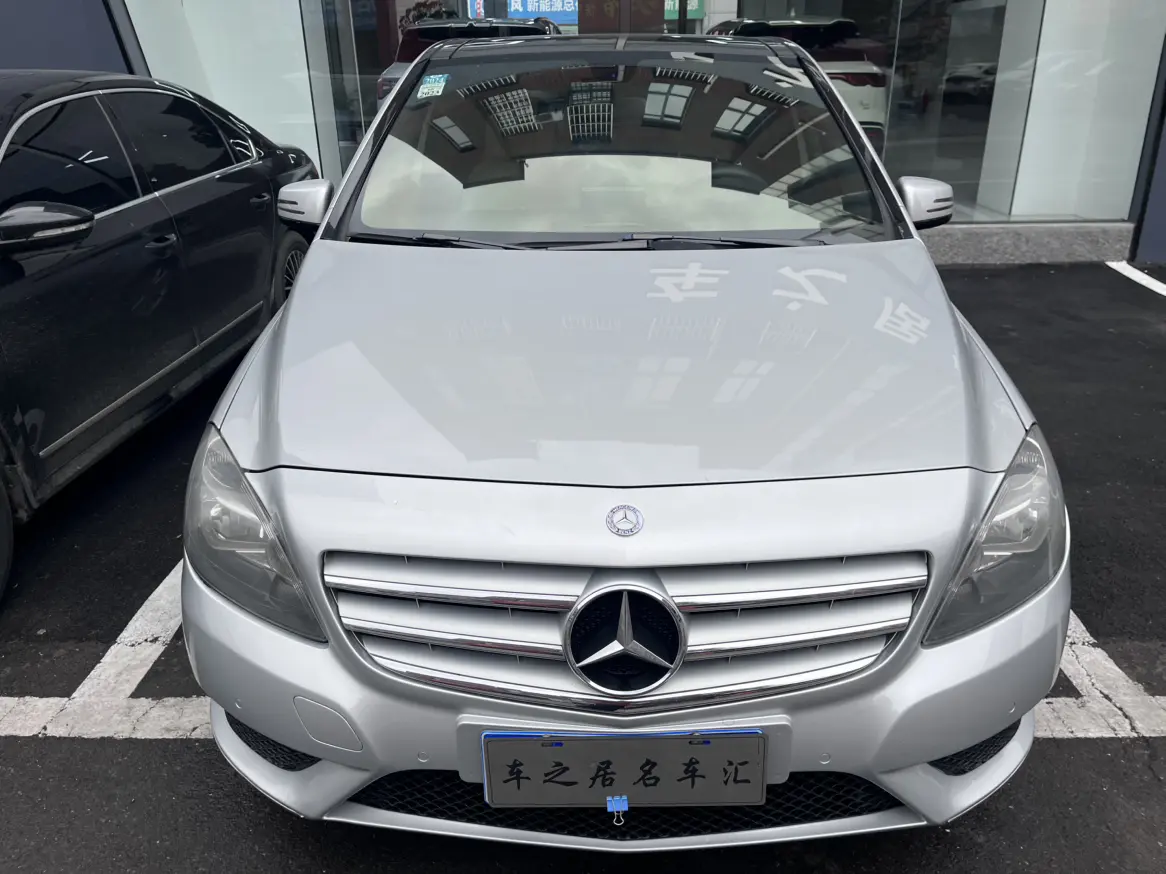 Mercedes-Benz Mercedes Benz B Class  из Китая