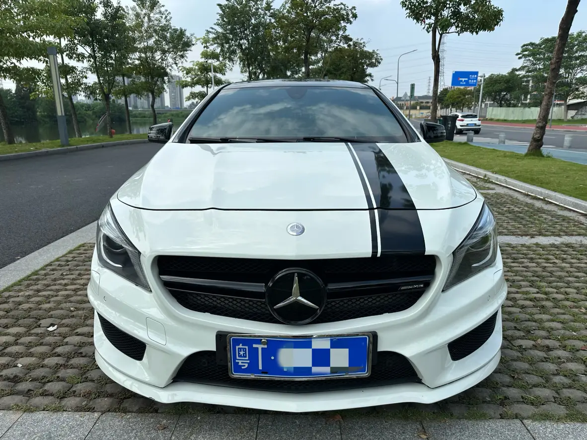 Mercedes-Benz Mercedes CLA  из Китая