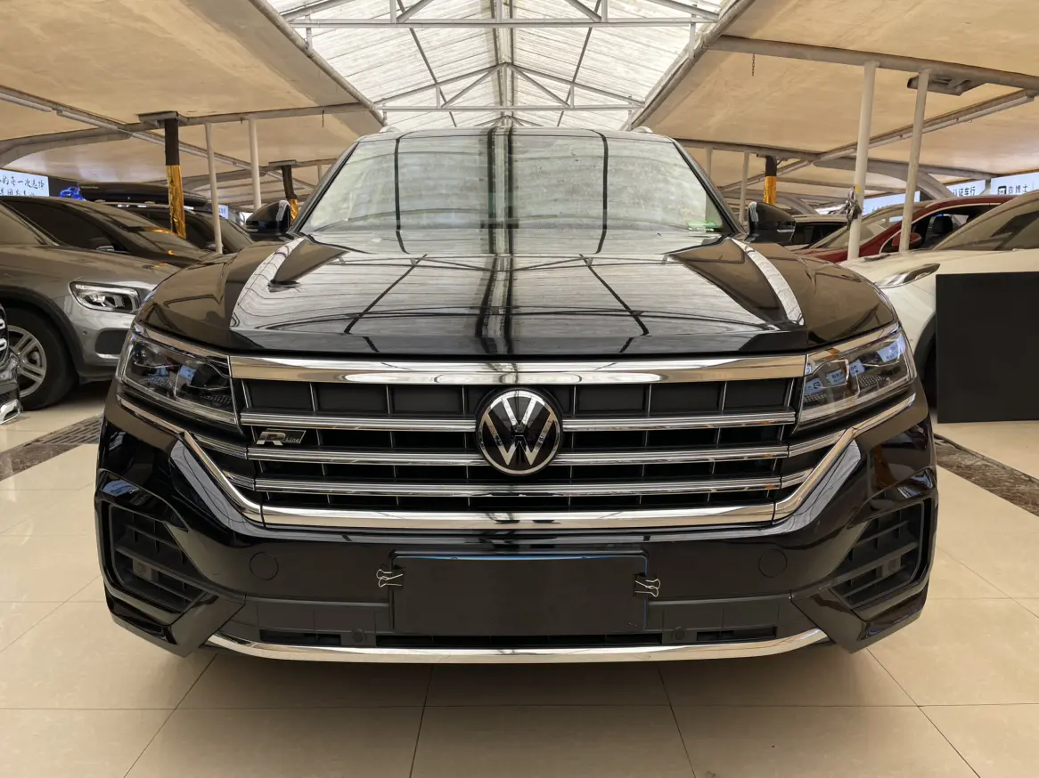 Volkswagen Touareg  из Китая
