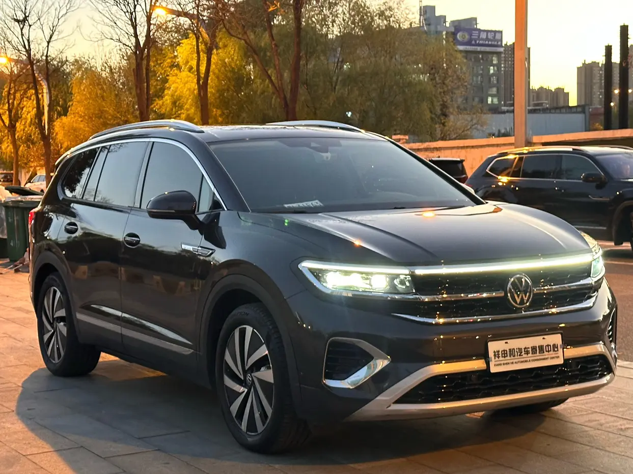 Volkswagen Talagon (Lan Jing)  из Китая