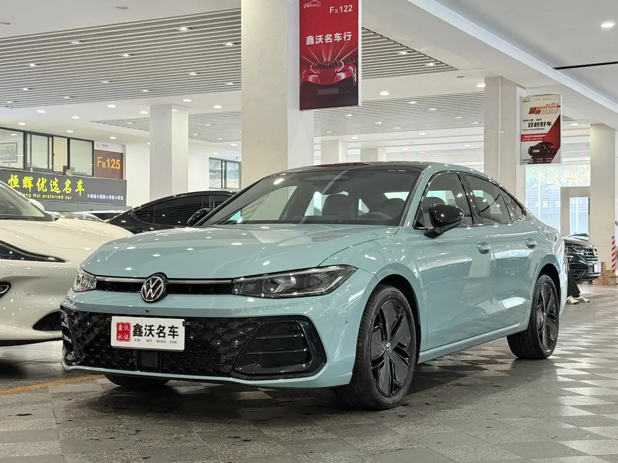 Volkswagen Passat  из Китая