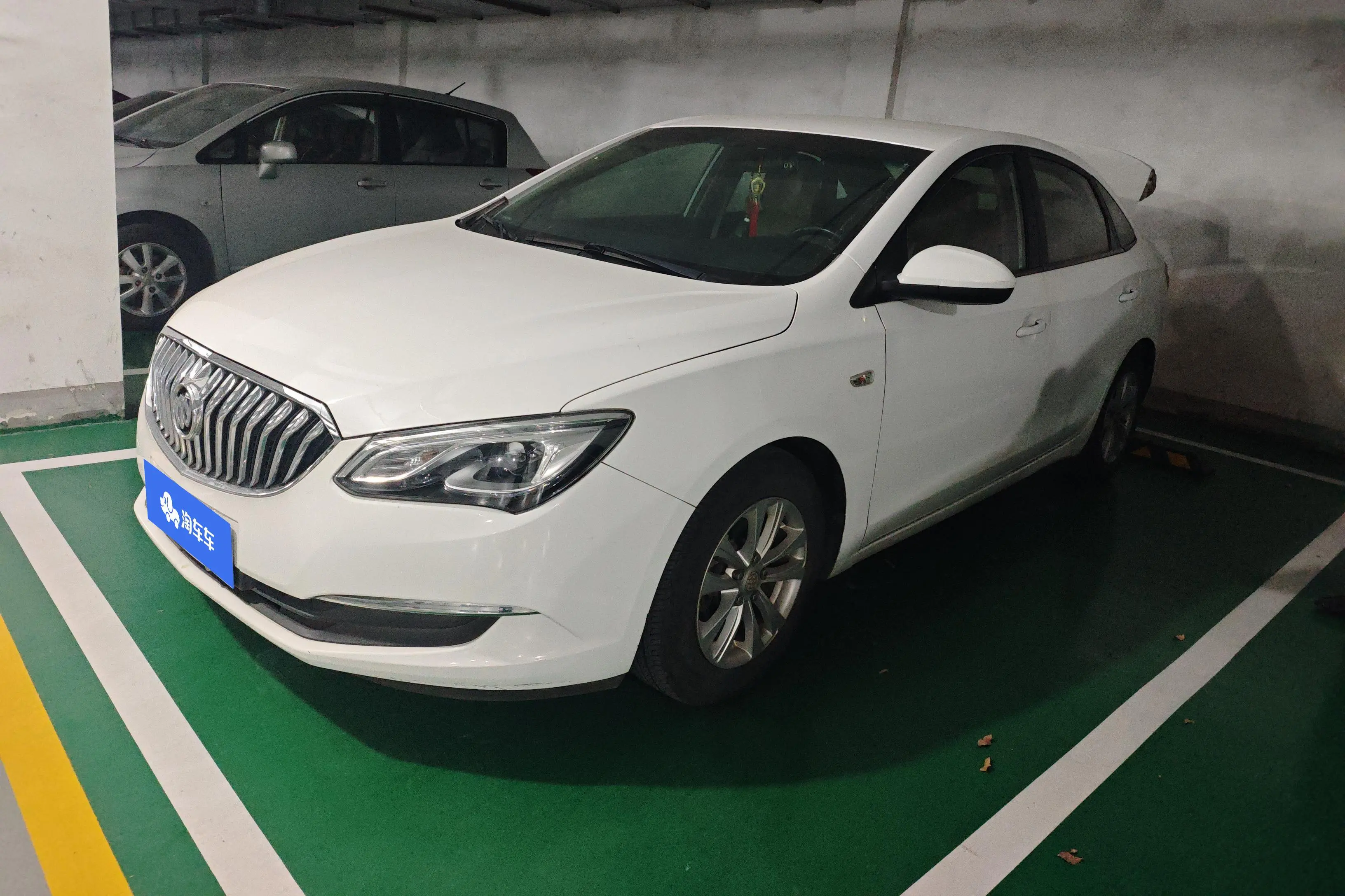 Buick Yinglang  из Китая