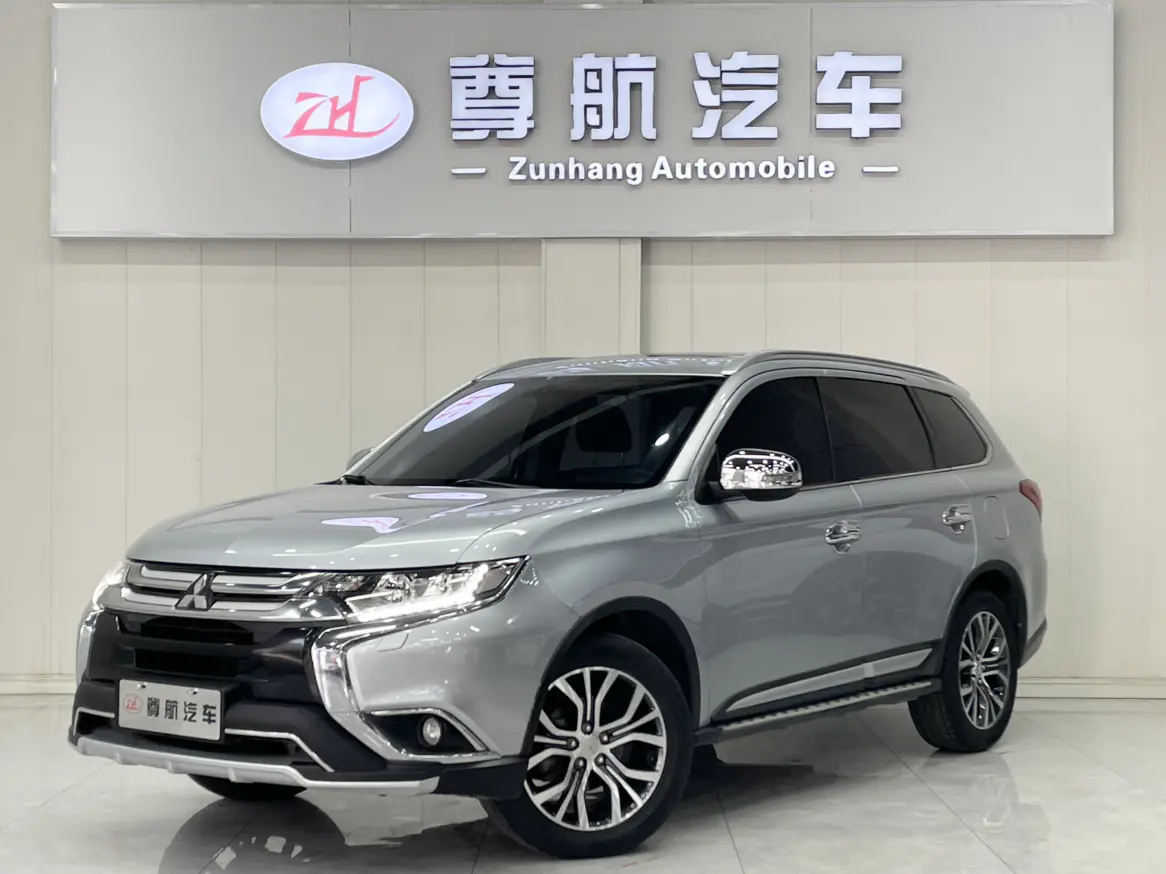 Mitsubishi Outlander  из Китая