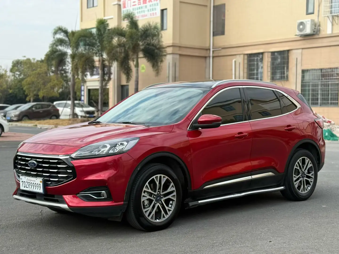 Ford Escape  из Китая