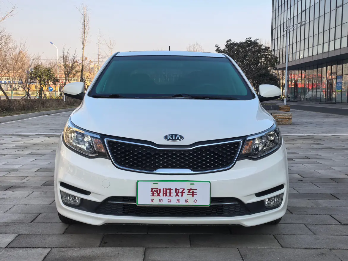 Kia K2  из Китая