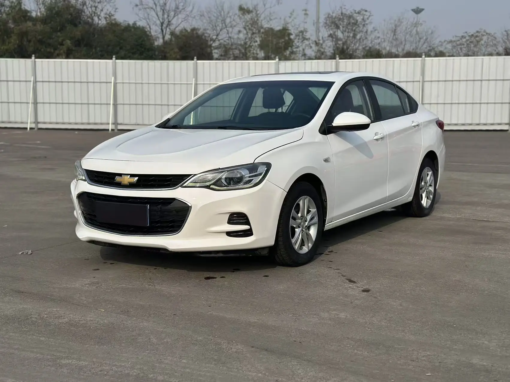 Chevrolet Onix (Kovoz)  из Китая