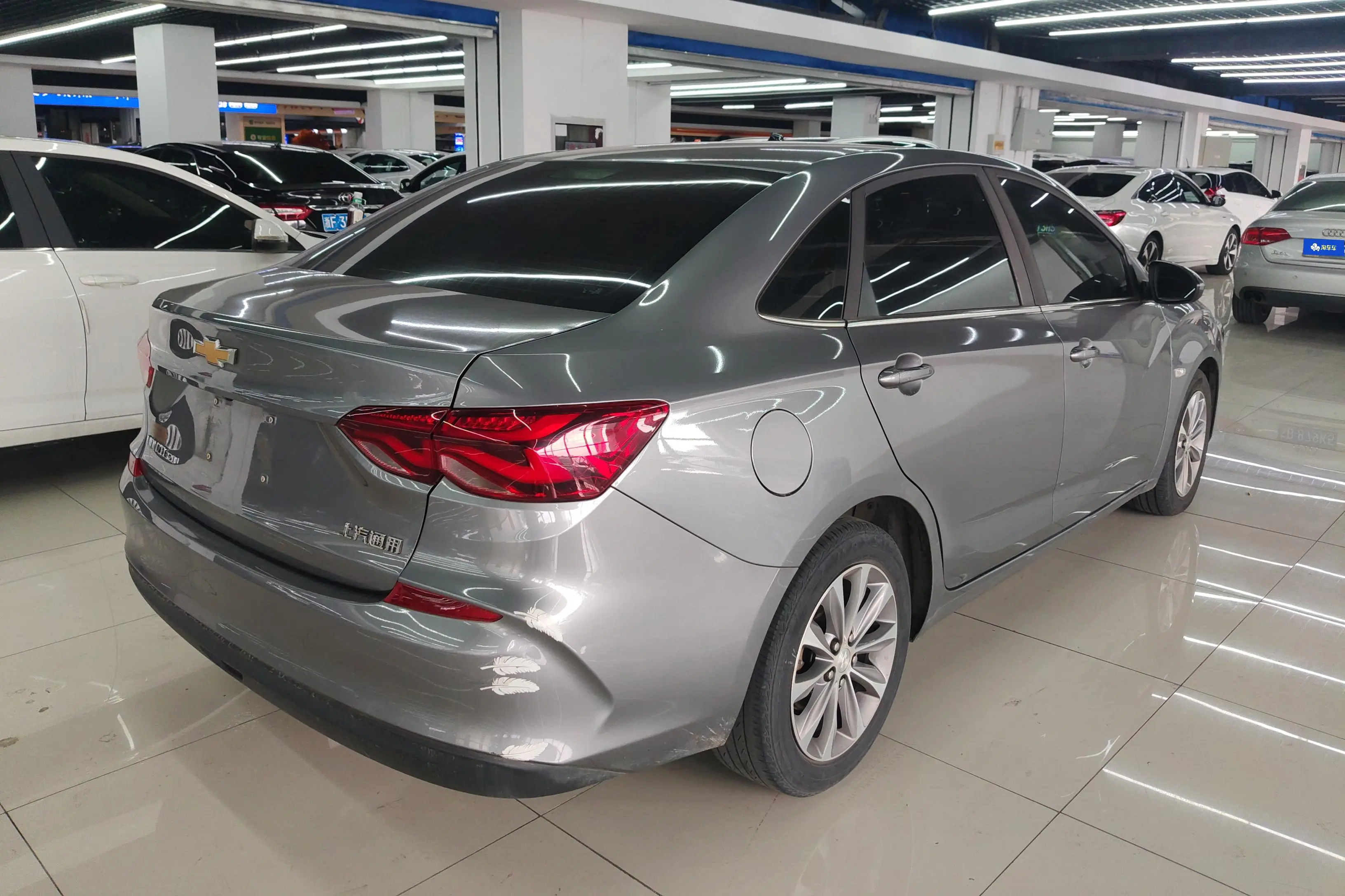 Chevrolet Monza (Cruze)  из Китая