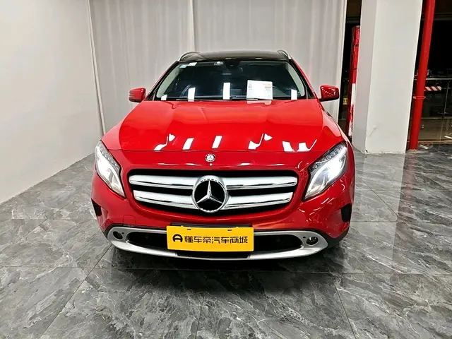Mercedes-Benz GLA  из Китая