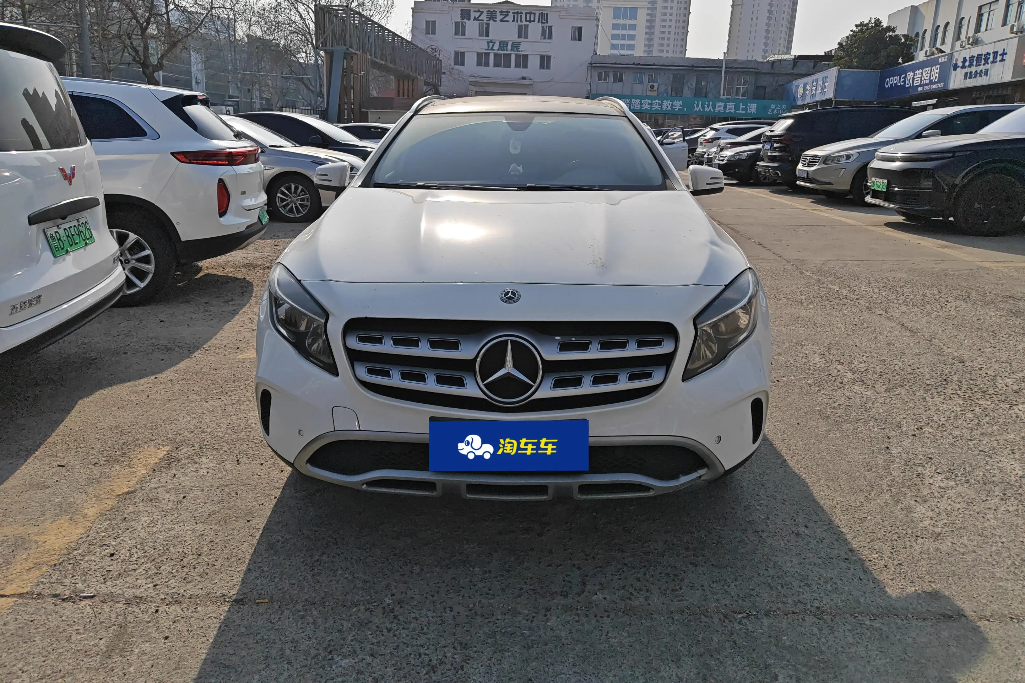 Mercedes-Benz GLA  из Китая