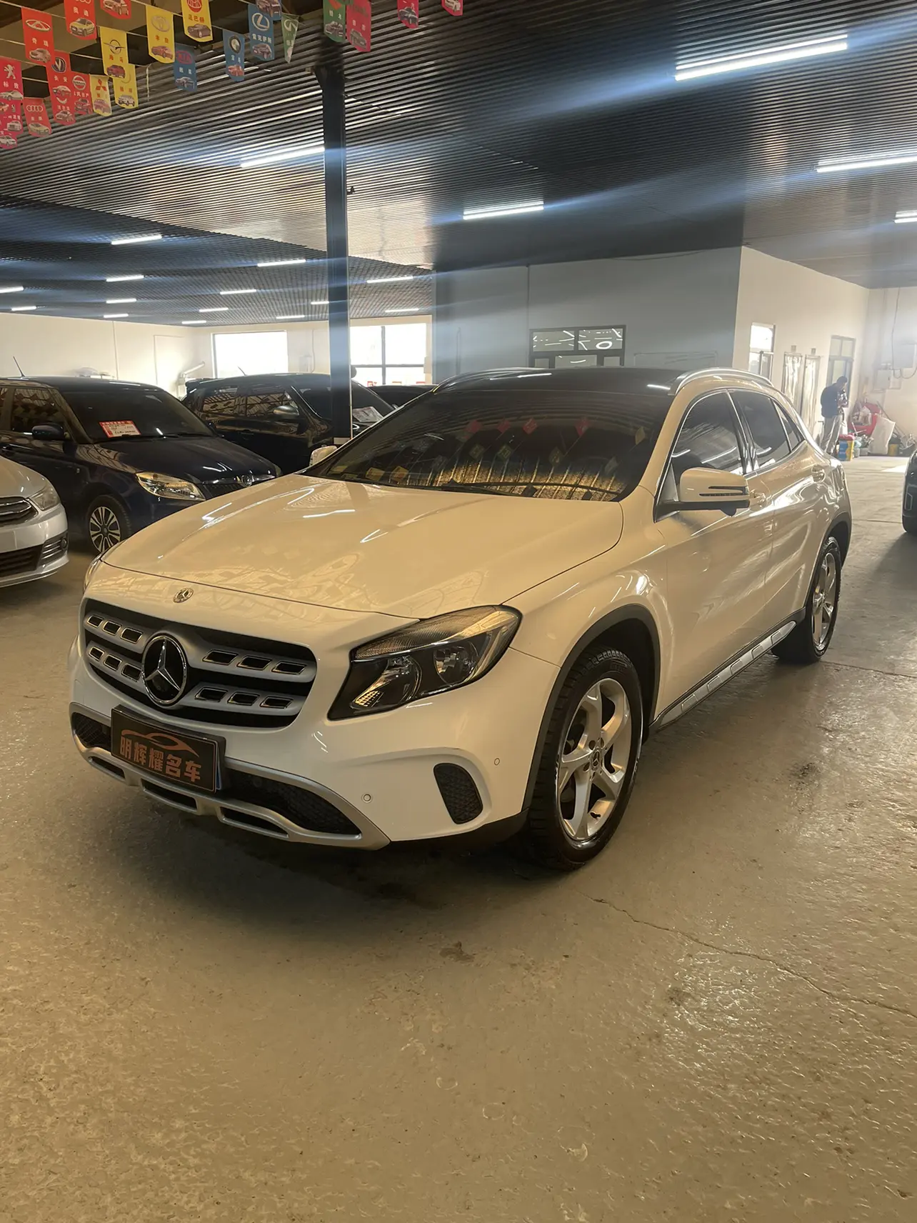 Mercedes-Benz GLA  из Китая