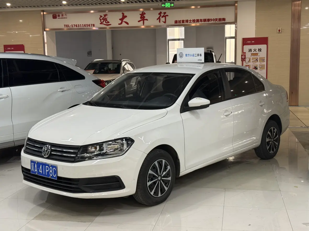 Volkswagen Santana  из Китая