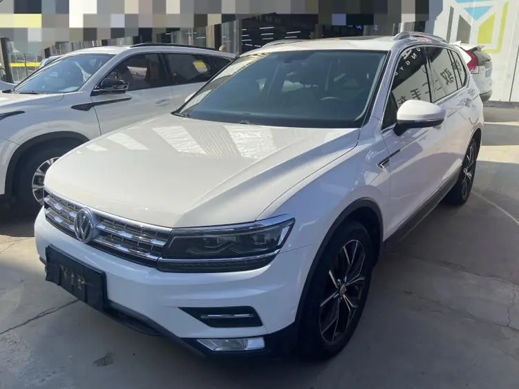 Volkswagen Tiguan L  из Китая