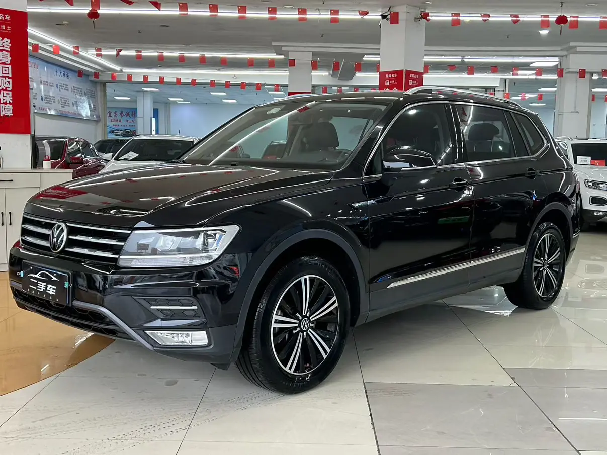 Volkswagen Tiguan L  из Китая