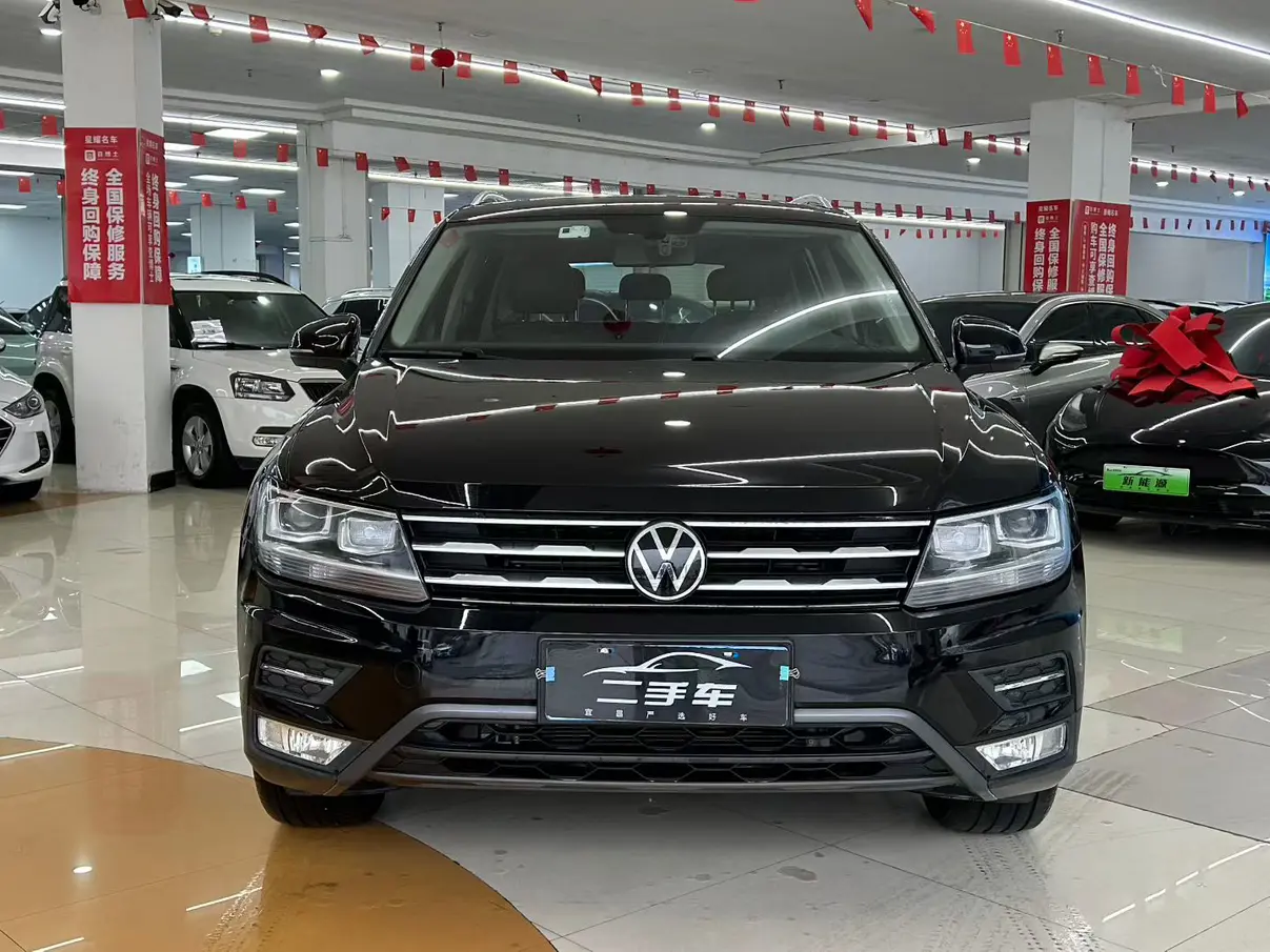 Volkswagen Tiguan L  из Китая